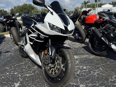 2014 Honda CBR600RR - Photo 1