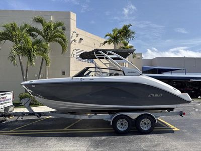 2025 Yamaha Boats 222SD - Photo 7