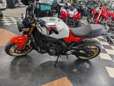2025 Yamaha XSR900 - Photo 1