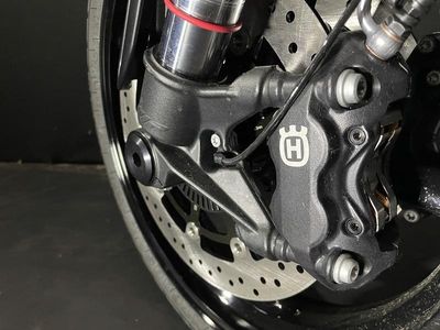 2025 Husqvarna Svartpilen 801 - Photo 6