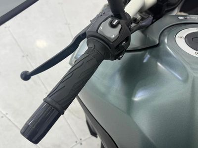 2026 Suzuki GSX-8R - Photo 13