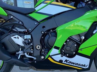 2025 Kawasaki Ninja ZX-10R KRT Edition - Photo 11