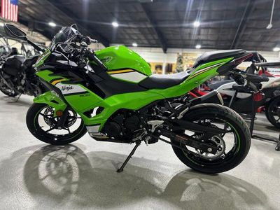 2025 Kawasaki Ninja 500 KRT Edition - Photo 8