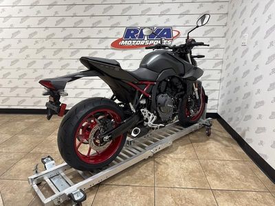 2025 Suzuki GSX-8S - Photo 4