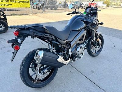 2025 Suzuki V-Strom 650 - Photo 5