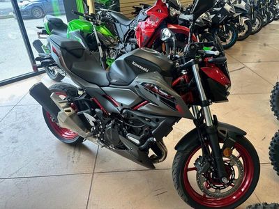 2025 Kawasaki Z500 SE ABS - Photo 2