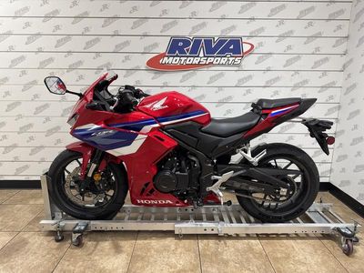 2025 Honda CBR500R - Photo 9