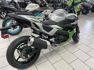 2024 Kawasaki Z7 Hybrid ABS - Photo 4