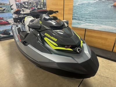 2025 Sea-Doo RXT-X 325 Ice Metal / Manta Green - Photo 2
