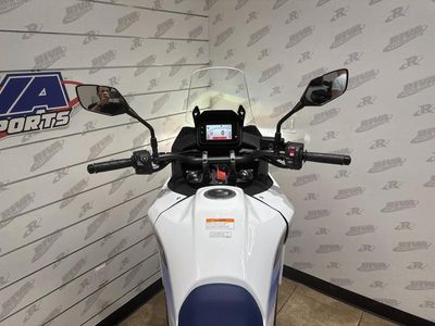 2025 Honda Transalp - Photo 12