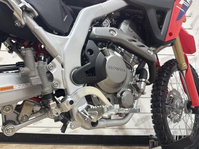 2025 Honda CRF300L - Photo 10
