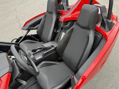 2025 Polaris Slingshot Slingshot S AutoDrive - Photo 11