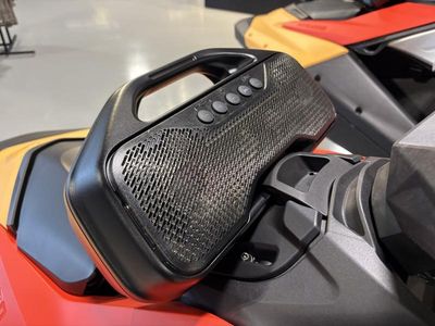 2025 Sea-Doo Spark for 2 Rotax 900 ACE- 90 CONV with IBR and Audio - Photo 5