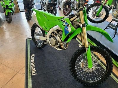 2026 Kawasaki KX450 - Photo 2