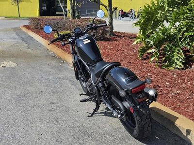 2025 Honda Rebel 300 - Photo 6
