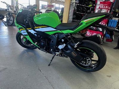2025 Kawasaki Ninja ZX-6R ABS KRT Edition - Photo 4
