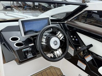 2022 Yamaha Marine 275SD - Photo 10