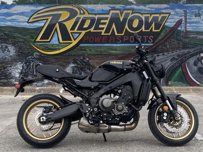 2025 Yamaha XSR900 - Photo 7