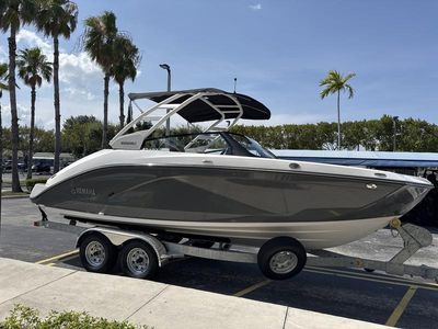 2025 Yamaha Boats 222SD - Photo 8