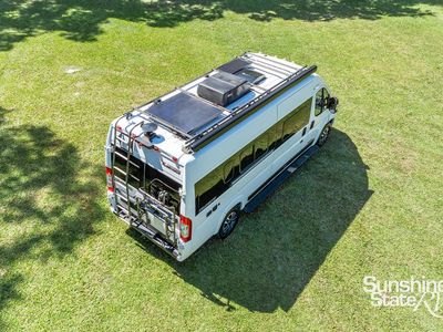 2025 Winnebago Travato - Photo 18