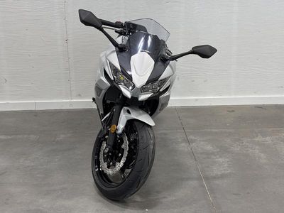 2026 Kawasaki Ninja 650 - Photo 4