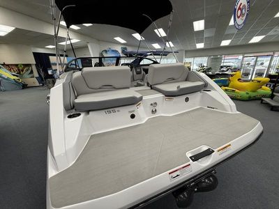 2025 Scarab 195 SE - Photo 6
