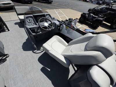 2025 Sylvan A 22 LZ DH - Photo 14