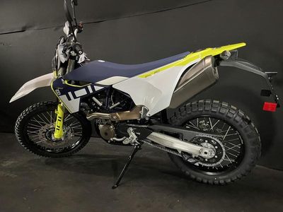 2024 Husqvarna 701 Enduro - Photo 4