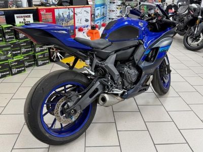 2024 Yamaha YZF-R7 - Photo 5