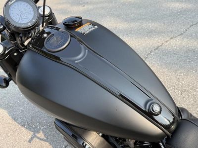 2025 Indian Motorcycle Chief Bobber Dark Horse Black Smoke - Photo 12