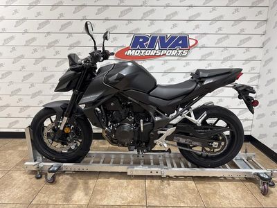 2025 Honda CB750 Hornet - Photo 8