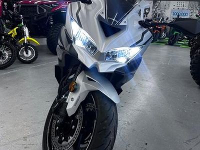 2025 Kawasaki NINJA ZX-4RR ABS - Photo 8