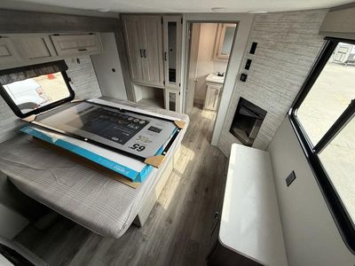 2026 Coachmen Catalina DESTINATION - Photo 15