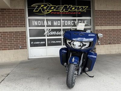 2025 Indian Motorcycle Pursuit Limited 112 w/PowerBand Audio Springfield Blue - Photo 3