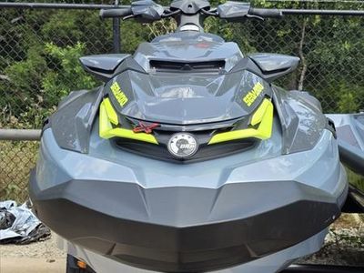 2025 Sea-Doo RXT-X 325 Ice Metal / Manta Green - Photo 1
