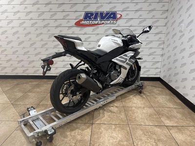 2026 CFMOTO 300SS - Photo 7