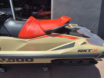 2025 Sea-Doo RXT-X 325 Metallic Tan / Lava Red Premium - Photo 9