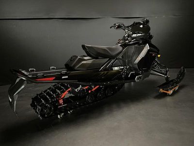 2022 Ski-Doo Renegade X-RS Rotax 850 E-TEC SS I. Rip. XT 1.25 Black_LCD - Photo 3