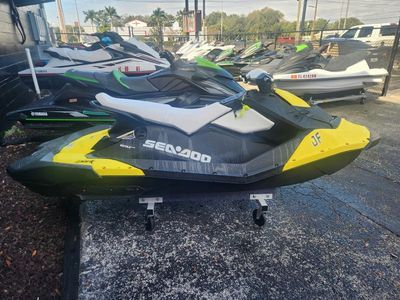 2014 Sea-Doo SPARK 3UP IBR - Photo 1