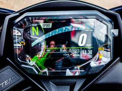 2025 Kawasaki NINJA ZX-4R ABS - Photo 10