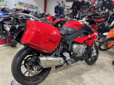 2016 BMW S 1000 XR Light White / Granite Grey Metallic / Racing Red - Photo 5