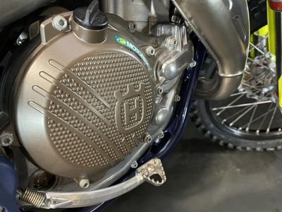 2023 Husqvarna FC 450 - Photo 7