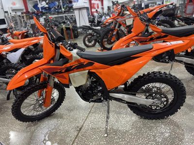 2025 KTM 250 XC-F - Photo 6
