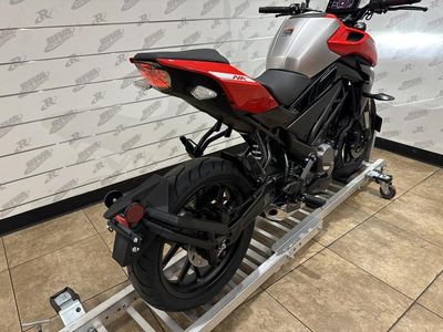 2024 CFMOTO 300NK - Photo 6
