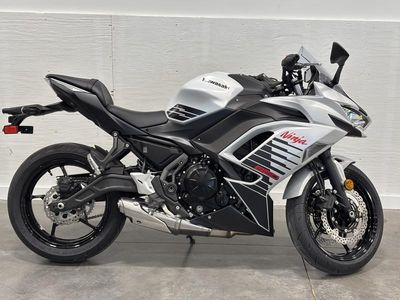 2026 Kawasaki Ninja 650 - Photo 10