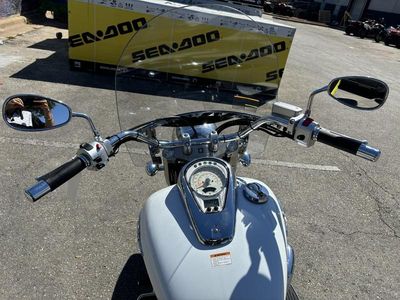 2025 Suzuki Boulevard C50T Special - Photo 10
