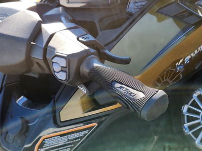 2023 Kawasaki Ultra 310LX - Photo 9