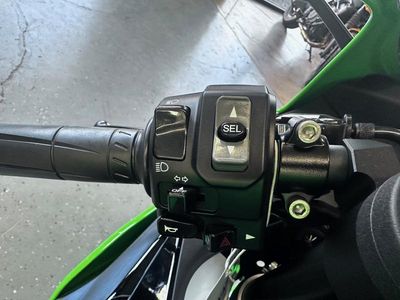 2025 Kawasaki Ninja ZX-6R ABS KRT Edition - Photo 13