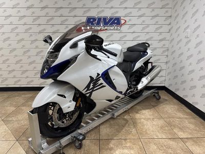 2026 Suzuki Hayabusa - Photo 2