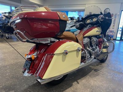 2015 Indian Motorcycle ROADMASTER, INDIAN RED/IVORY CREAM, 49ST Base - Photo 5